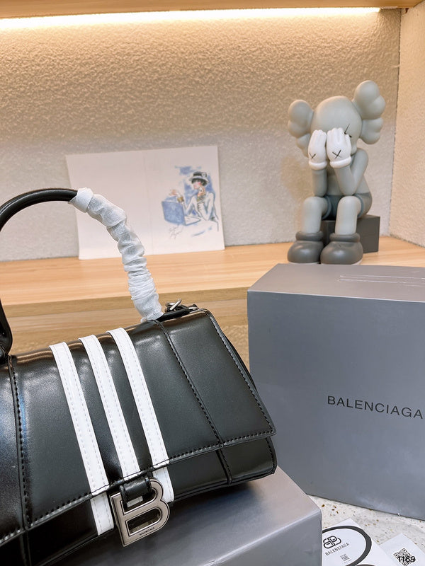 Disarh Fashion - BGA Bags - 1566