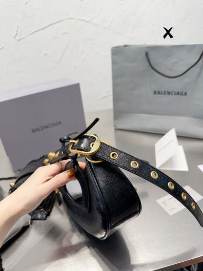 Disarh Fashion - BGA Bags - 1568