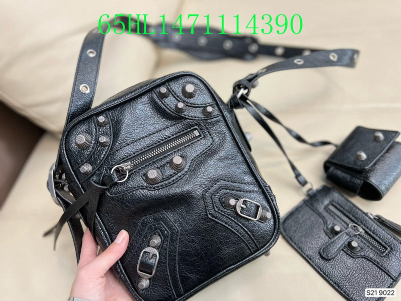 Disarh Fashion - BGA Bags - 1998