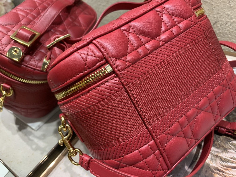 Disarh - Dir Bags - 1945