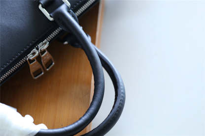 Disarh Fashion Lu-Vi bags - 9878