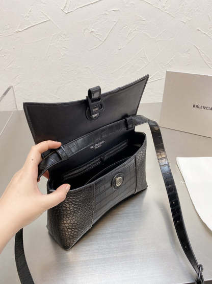 Disarh Fashion - BGA Bags - 1556