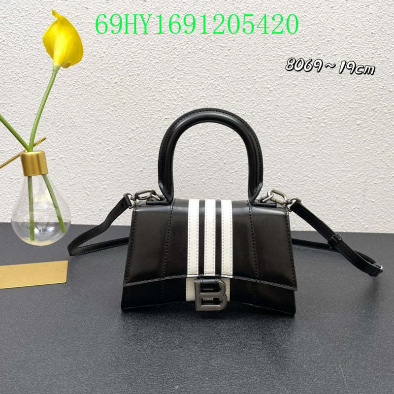 Disarh Fashion - BGA Bags - 1953