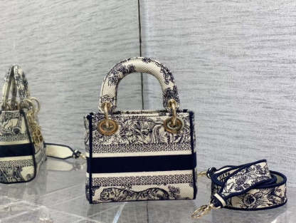 Disarh - Dir Bags - 2220