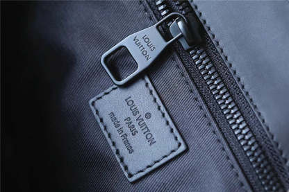 Disarh Fashion Lu-Vi bags - 9781