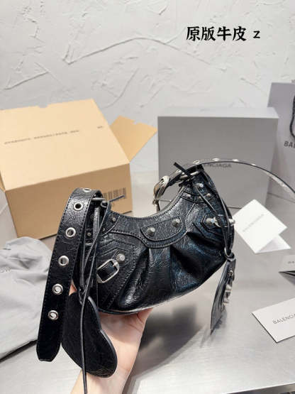 Disarh Fashion - BGA Bags - 1503