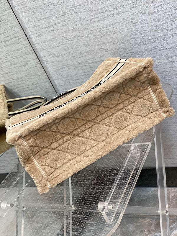 Disarh - Dir Bags - 1904
