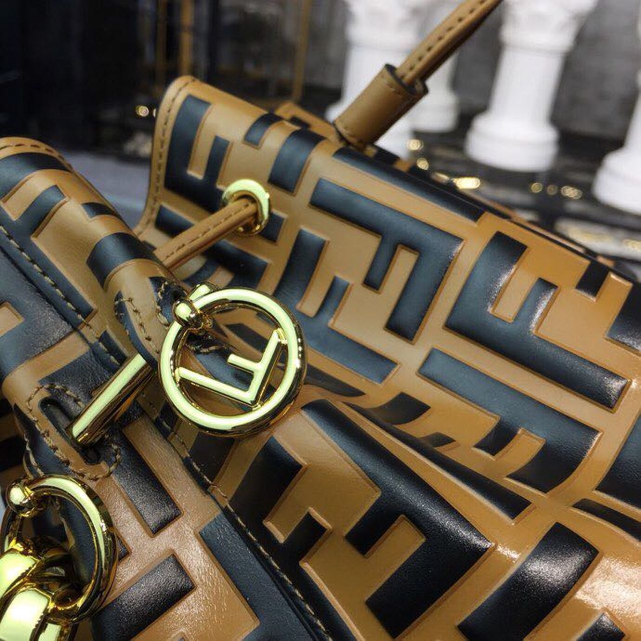 FI Mon Tresor Bucket Bag Brown For Women, Women’s Bags, Shoulder And Crossbody Bags 9in/23cm FF 8BT298