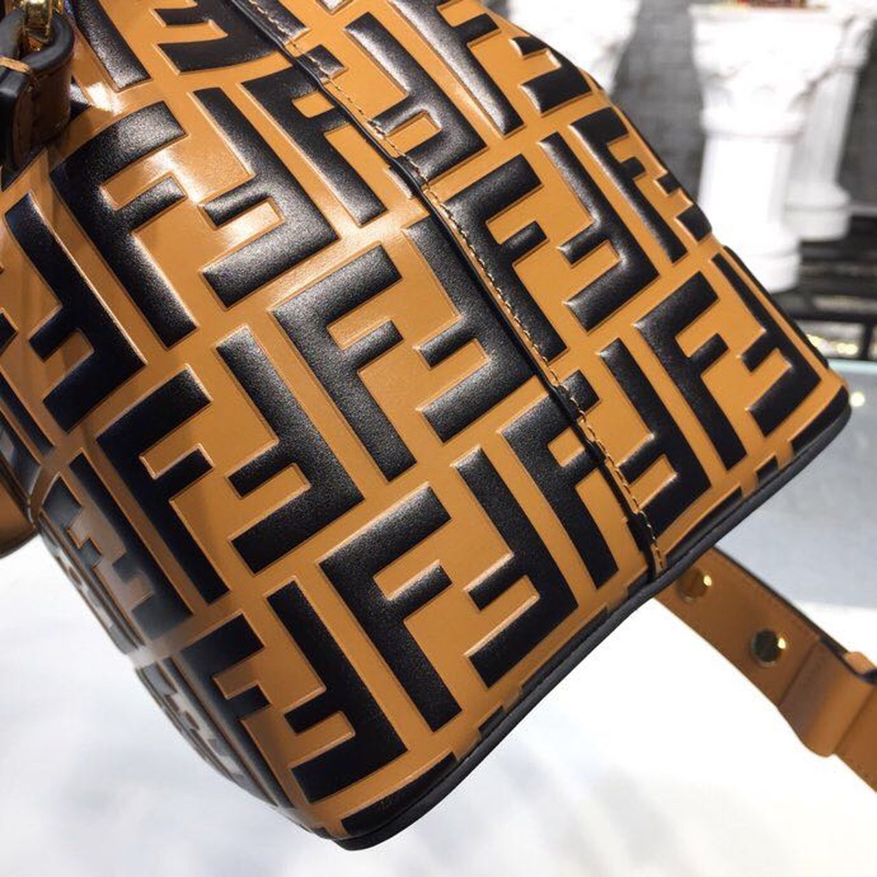 FI Mon Tresor Bucket Bag Brown For Women, Women’s Bags, Shoulder And Crossbody Bags 9in/23cm FF 8BT298