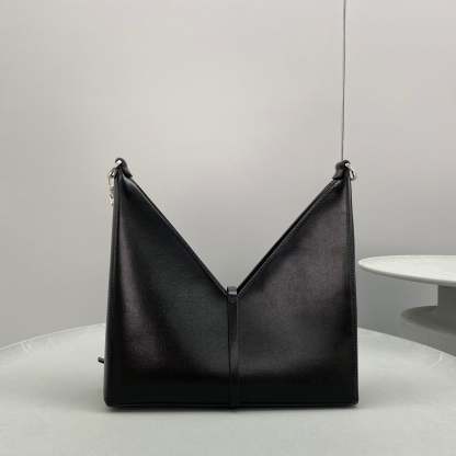 gv Small Cut Out Bag Black For Women, Handbags, Shoulder Bags 10.6in/27cm GVC 