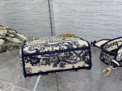 Disarh - Dir Bags - 2220
