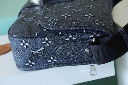 Disarh Fashion Lu-Vi bags - 9993