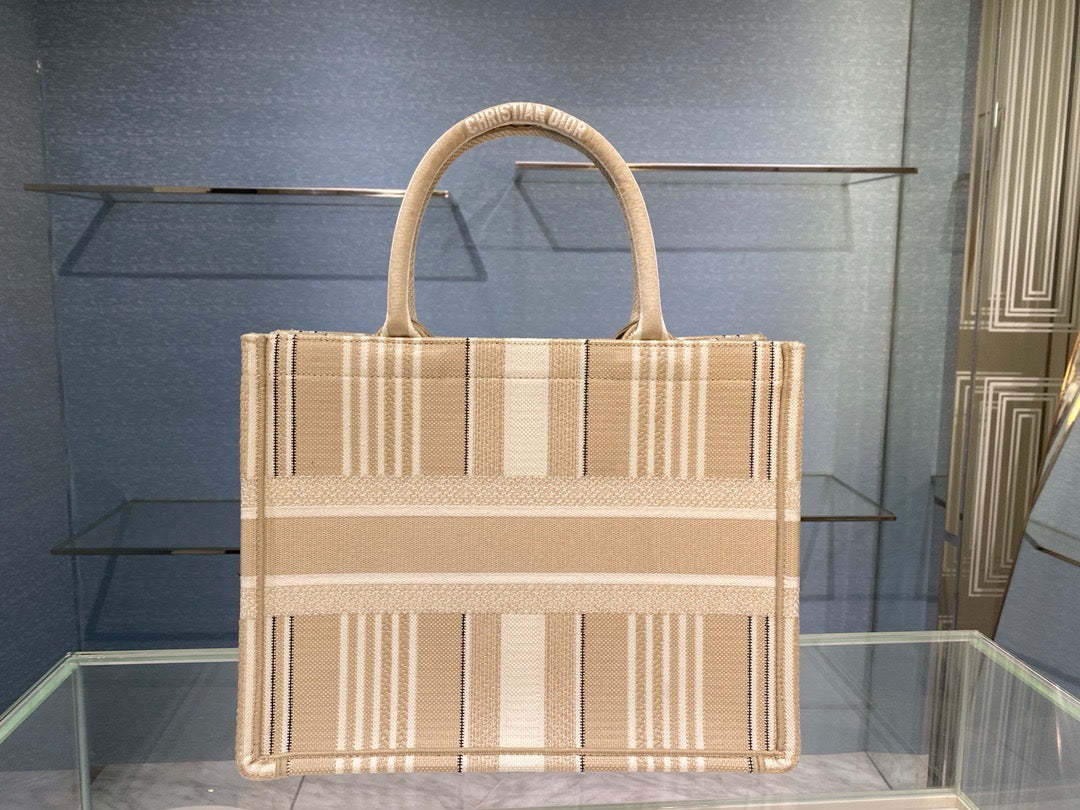 DI Medium Book Tote Beige, For Women, Women’s Handbags 14in/36cm CD