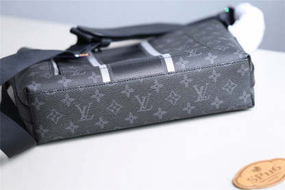 Disarh Fashion Lu-Vi bags - 10487