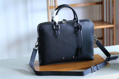 Disarh Fashion Lu-Vi bags - 9879