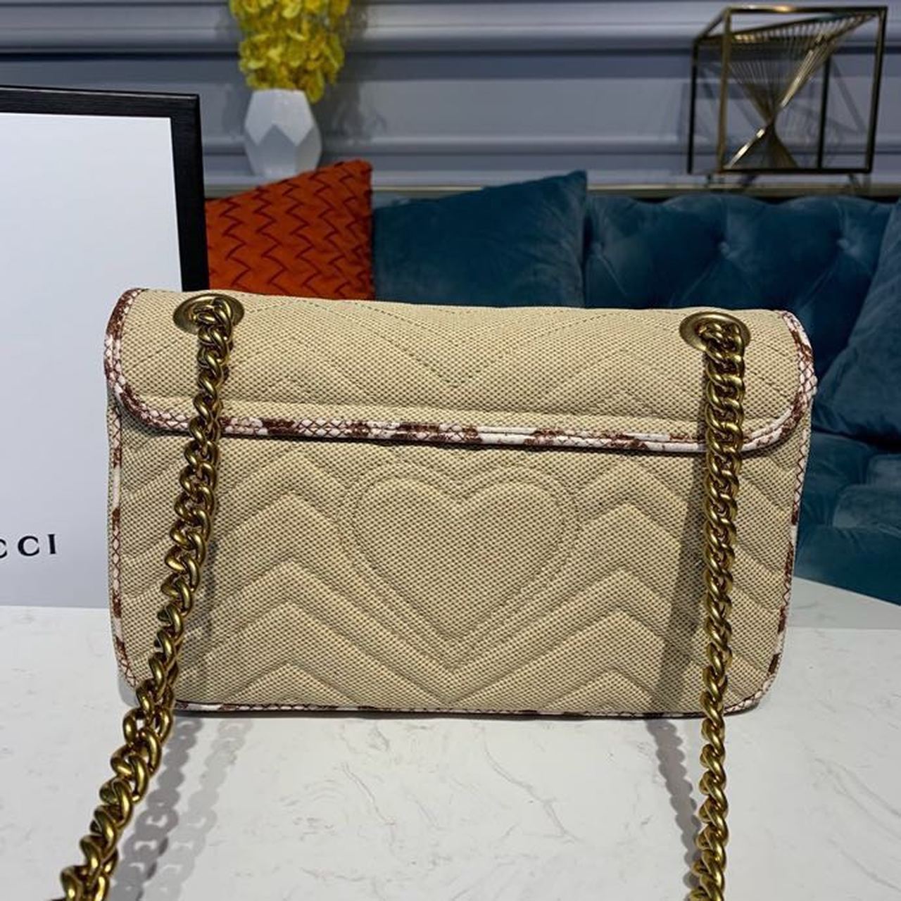 gg Marmont Raffia Straw Shoulder Bag Cream/Brown/Beige gg Chevron Matelassé Raffia Effect Fabric For Women 10in/26cm gg  ‎443497