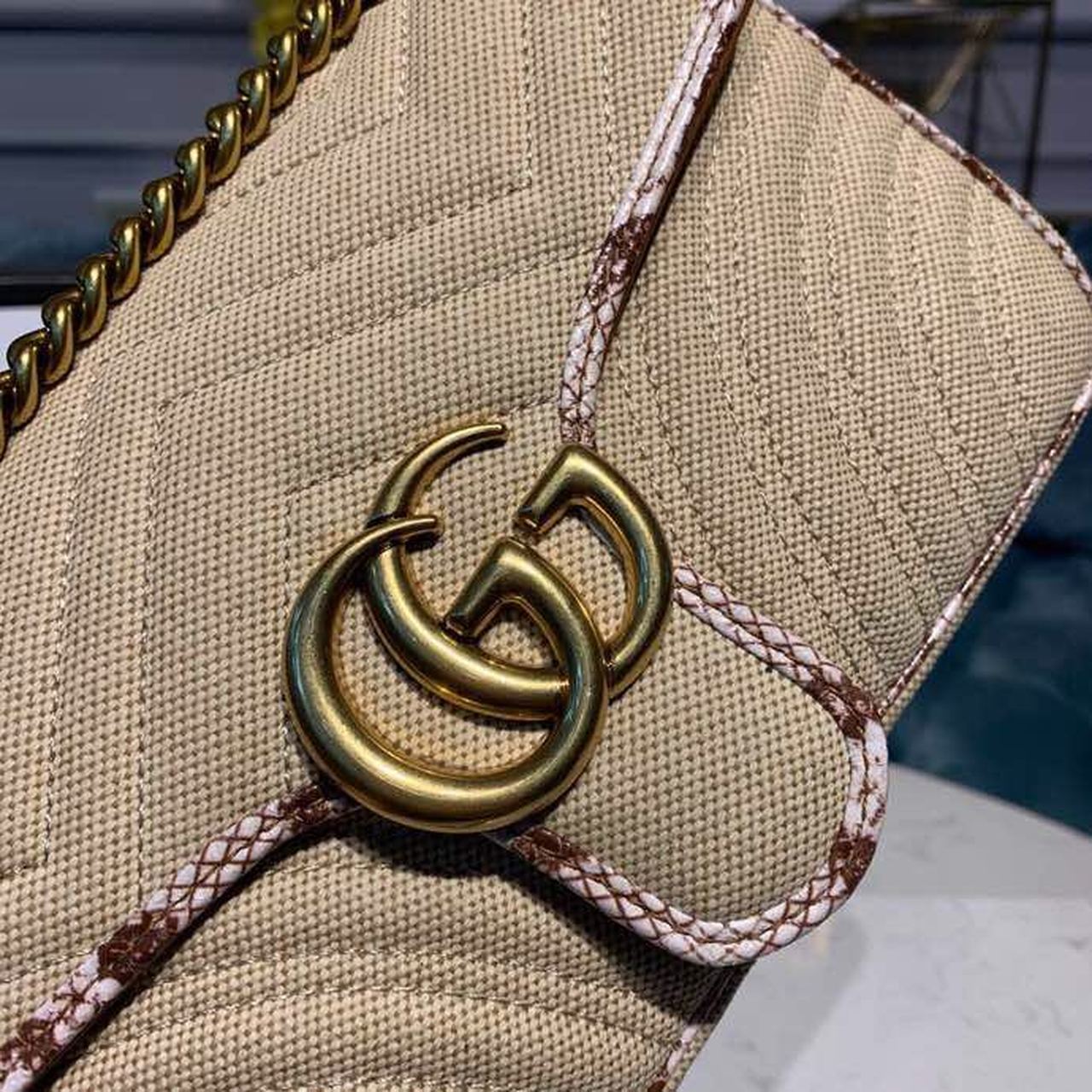 gg Marmont Raffia Straw Shoulder Bag Cream/Brown/Beige gg Chevron Matelassé Raffia Effect Fabric For Women 10in/26cm gg  ‎443497