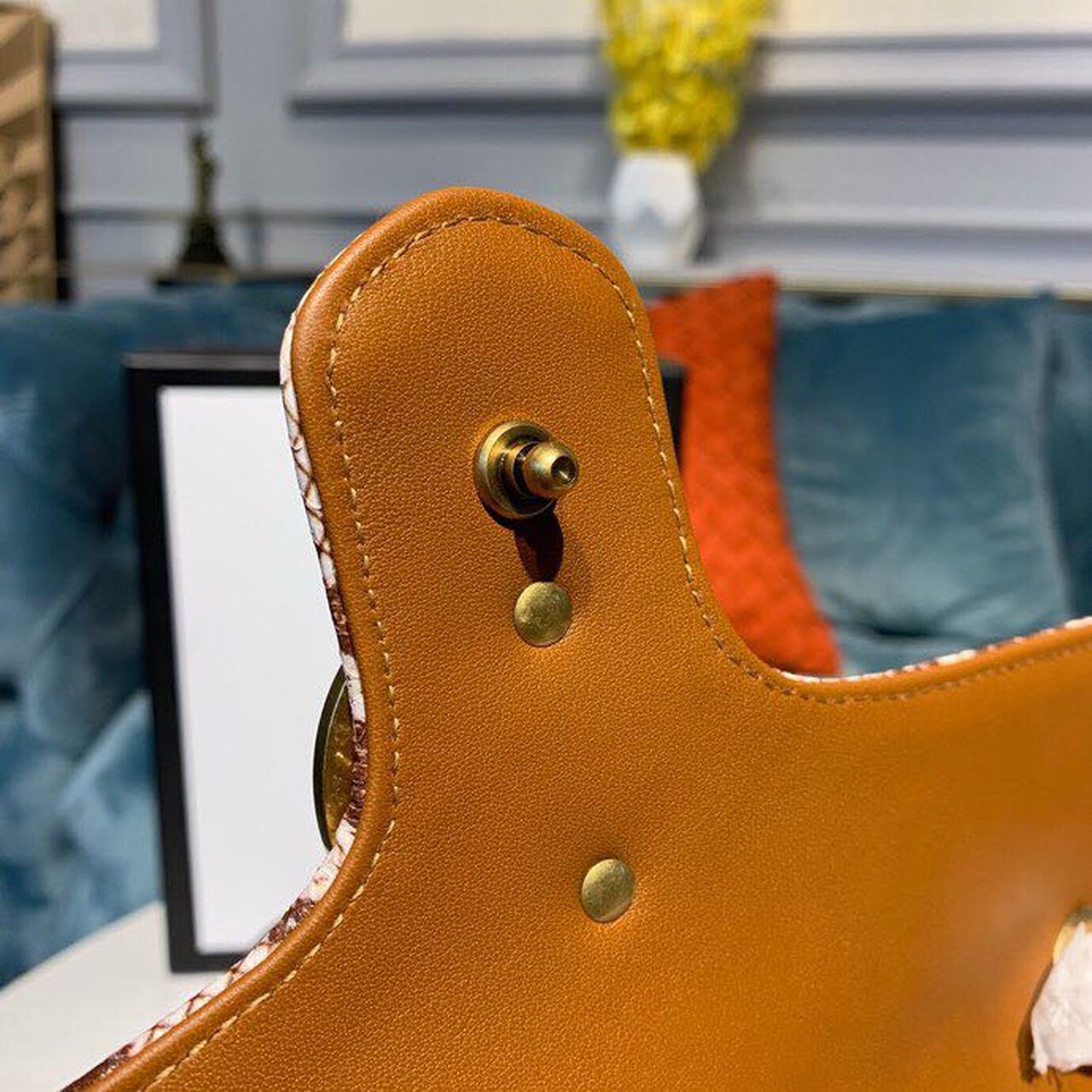 gg Marmont Raffia Straw Shoulder Bag Cream/Brown/Beige gg Chevron Matelassé Raffia Effect Fabric For Women 10in/26cm gg  ‎443497