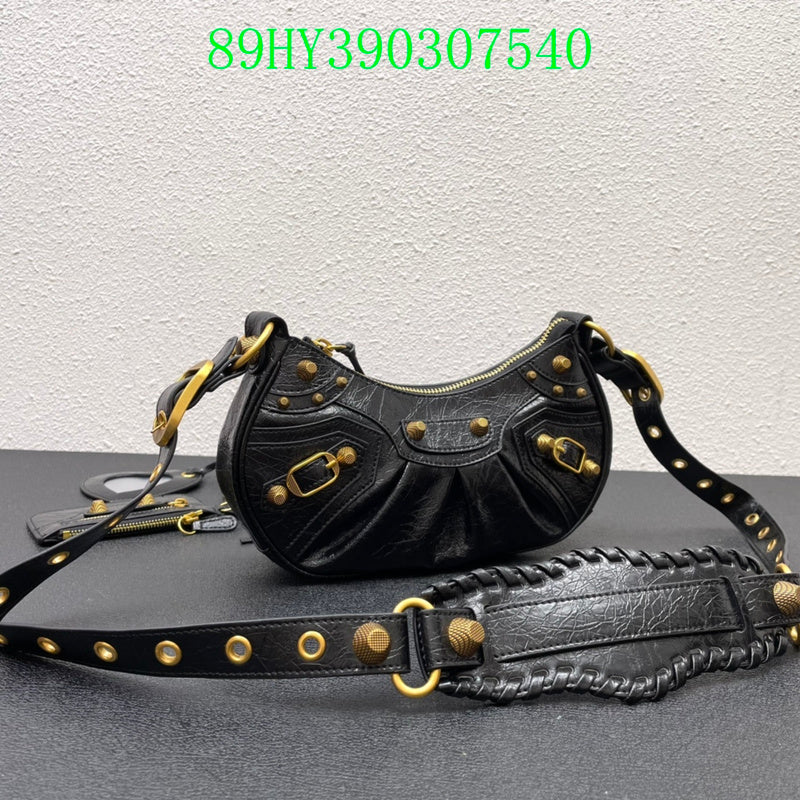 Disarh Fashion - BGA Bags - 1899