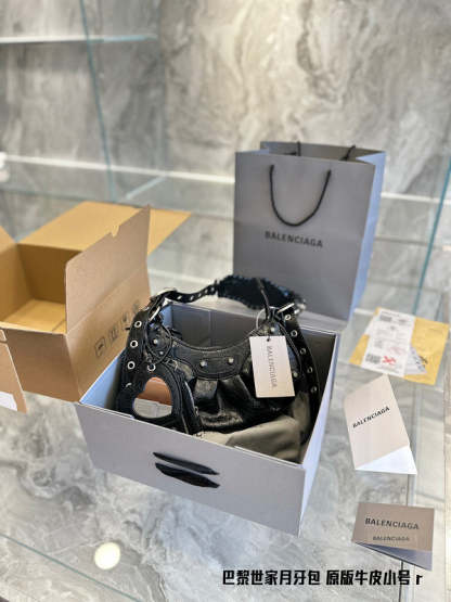 Disarh Fashion - BGA Bags - 1592