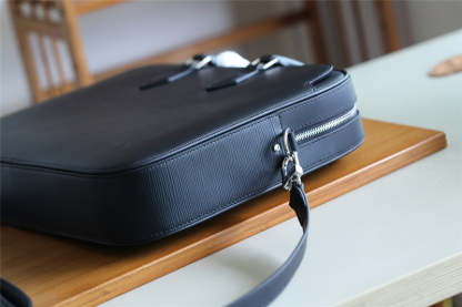 Disarh Fashion Lu-Vi bags - 9868