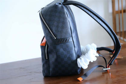 Disarh Fashion Lu-Vi bags - 9759