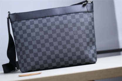 Disarh Fashion Lu-Vi bags - 10501