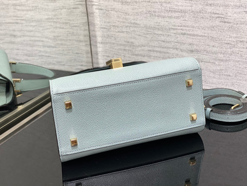Disarh - HMS Bags - 004
