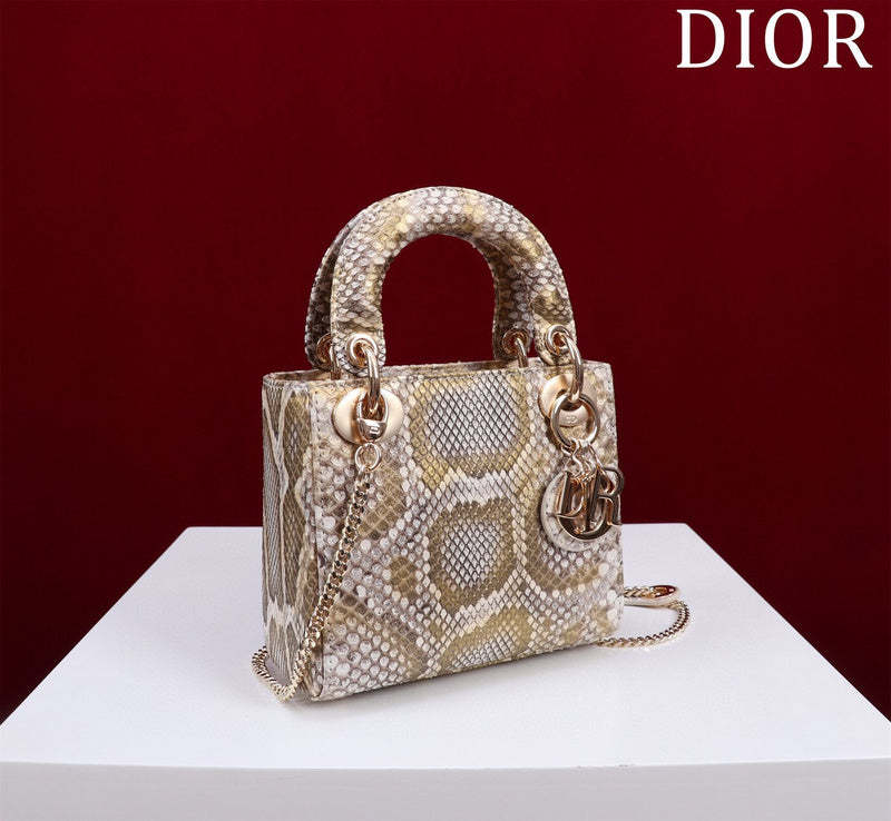 Disarh - Dir Bags - 101