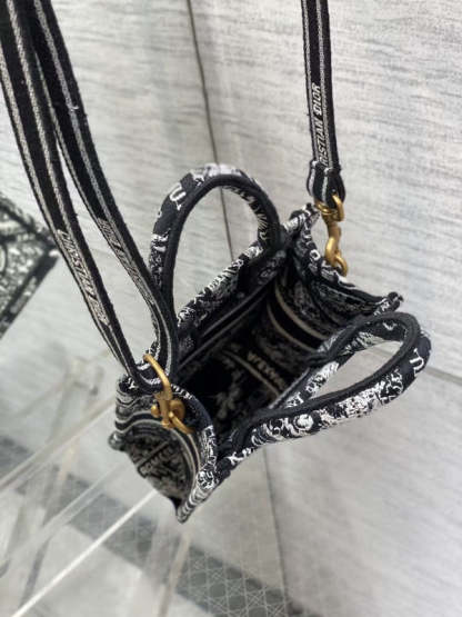 Disarh - Dir Bags - 250