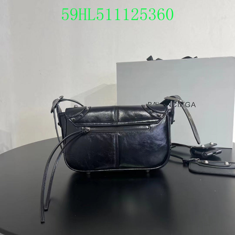 Disarh Fashion - BGA Bags - 1973