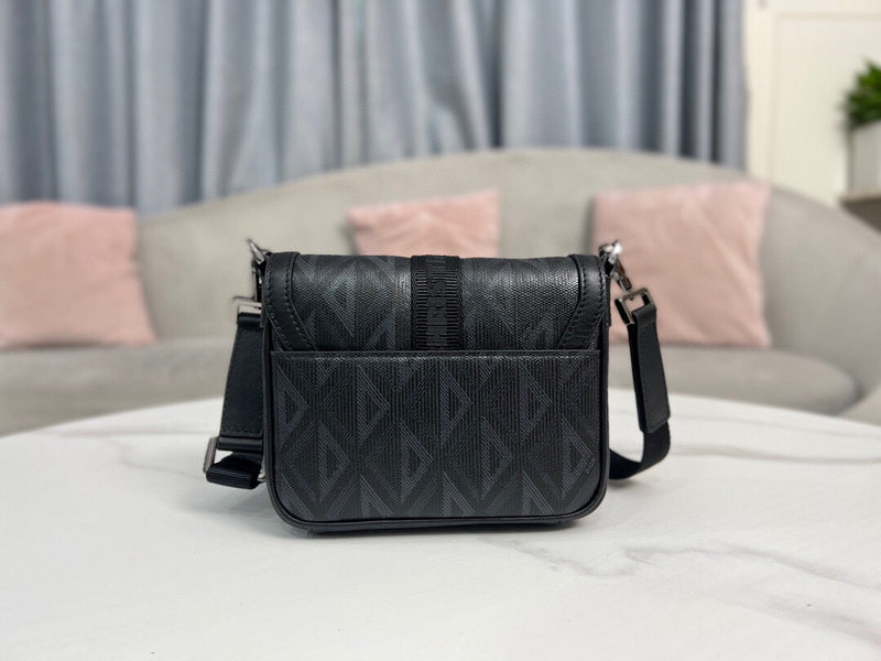 Disarh - Dir Bags - 611
