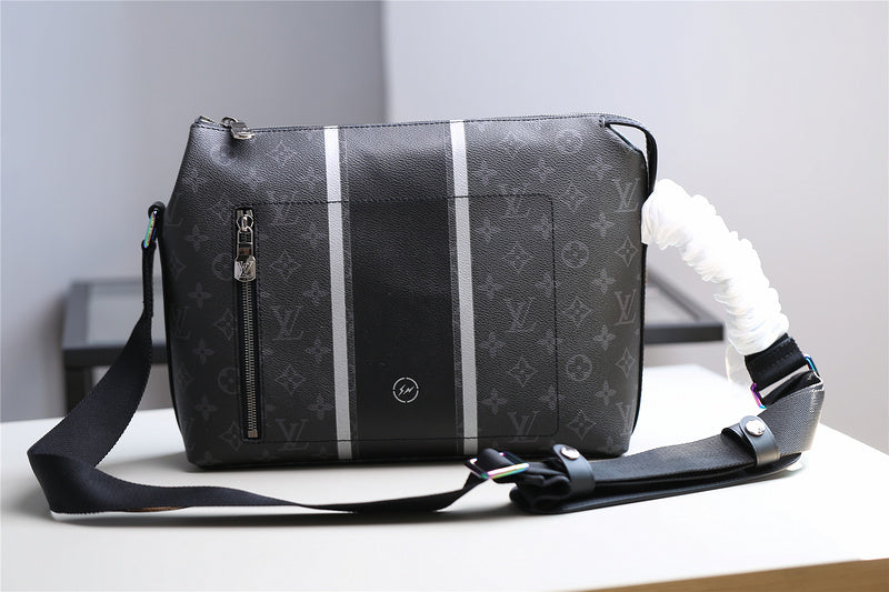 Disarh Fashion Lu-Vi bags - 10487