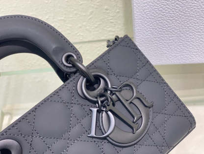 Disarh - Dir Bags - 695