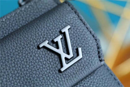 Disarh Fashion Lu-Vi bags - 10286