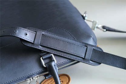 Disarh Fashion Lu-Vi bags - 9878