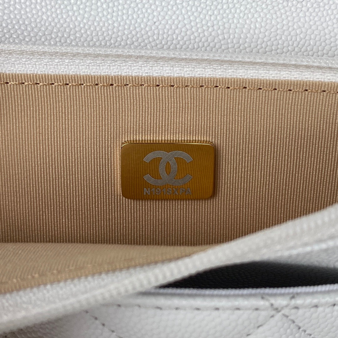 ChanelSmall Flap Bag Gold Hardware White For Women, Women’s Handbags, Shoulder Bags 7.5in/19cm AP2840