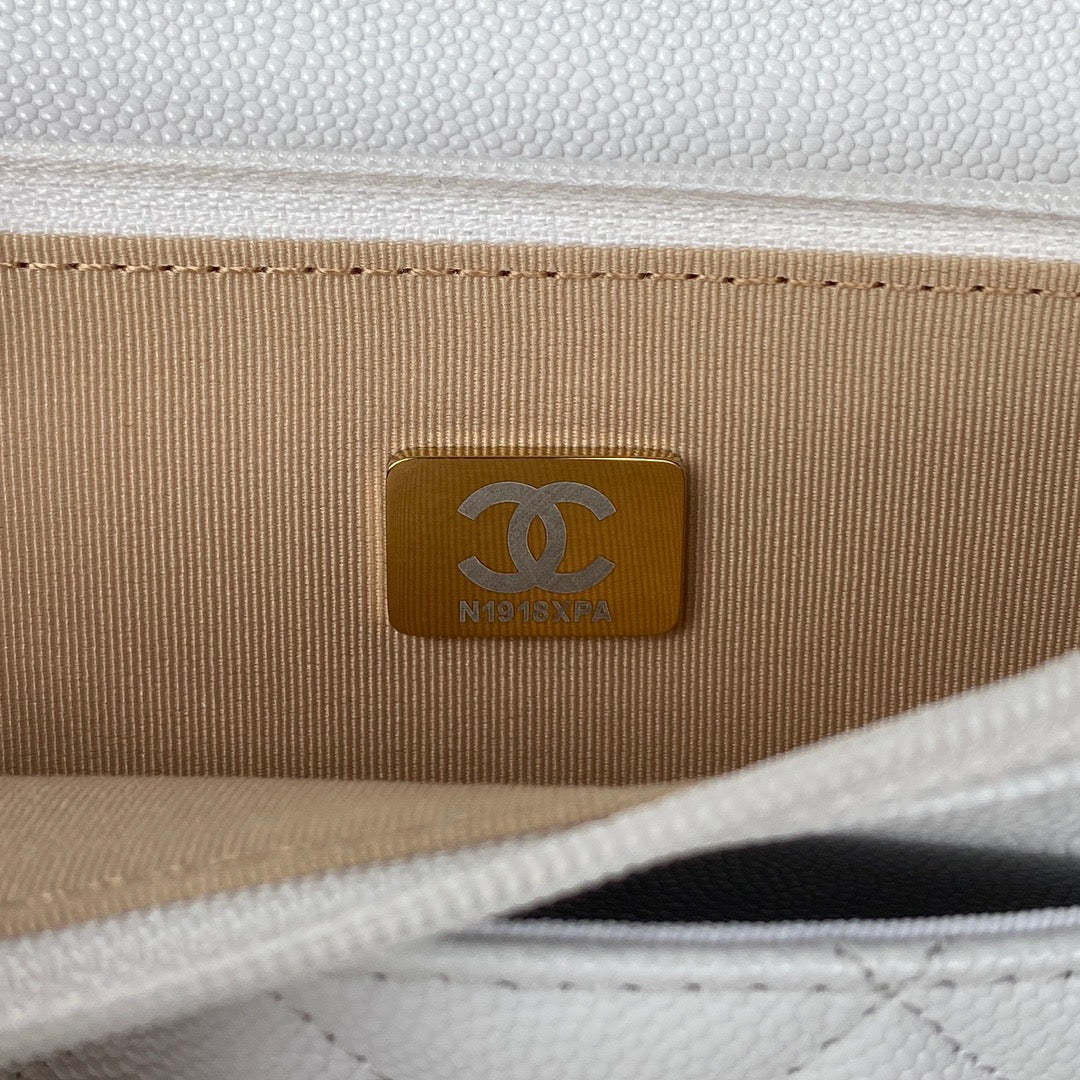 ChanelSmall Flap Bag Gold Hardware White For Women, Women’s Handbags, Shoulder Bags 7.5in/19cm AP2840