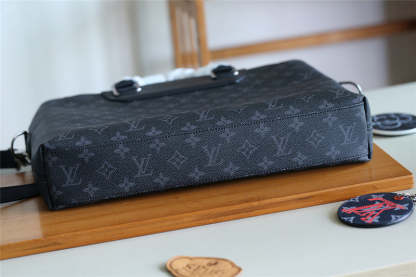 Disarh Fashion Lu-Vi bags - 9883