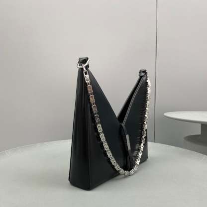 gv Small Cut Out Bag Black For Women, Handbags, Shoulder Bags 10.6in/27cm GVC 