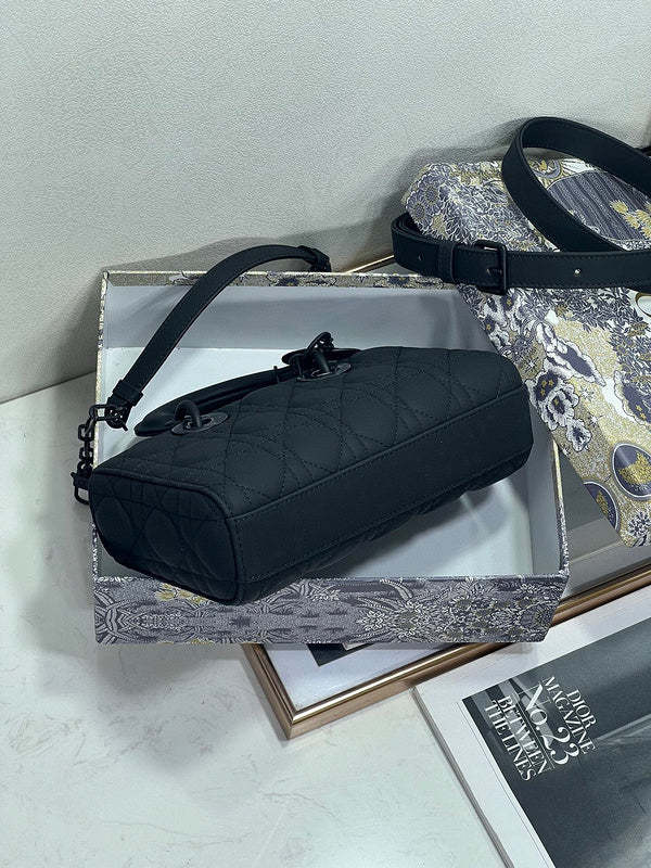 Disarh - Dir Bags - 503