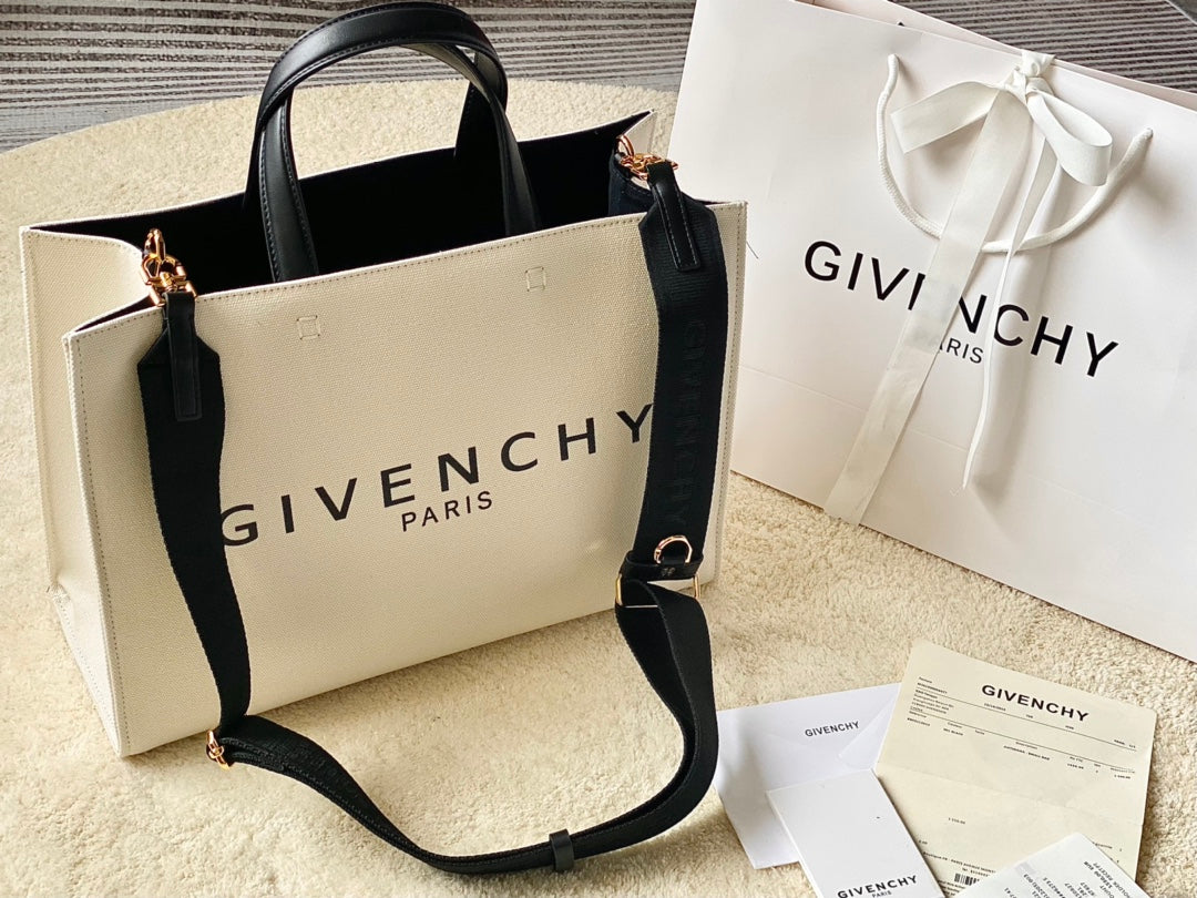 gv Medium G Tote Shopper Bag Canvas Ivory For Women, Handbags, Shoulder Bags 14.5in/37cm GVC BB50N2B1H1-105