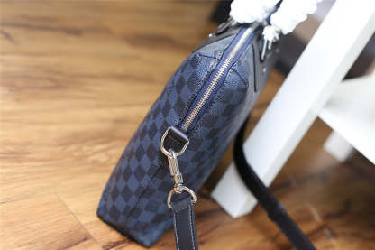 Disarh Fashion Lu-Vi bags - 9874