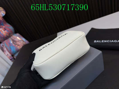 Disarh Fashion - BGA Bags - 1702
