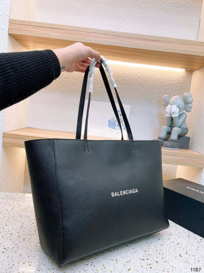 Disarh Fashion - BGA Bags - 1572