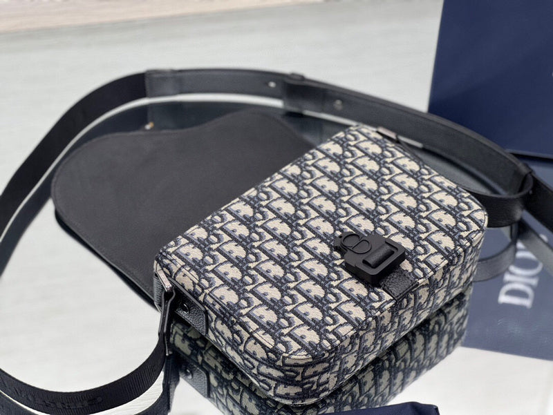 Disarh - Dir Bags - 525