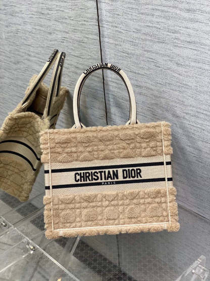 Disarh - Dir Bags - 1918