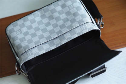 Disarh Fashion Lu-Vi bags - 10296
