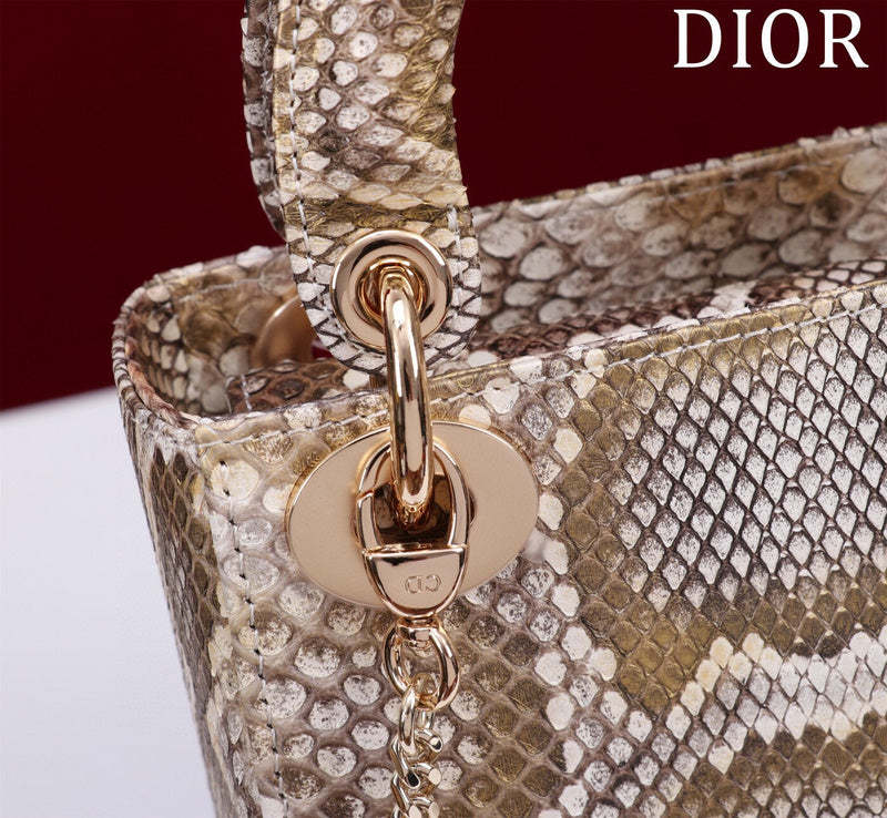 Disarh - Dir Bags - 101