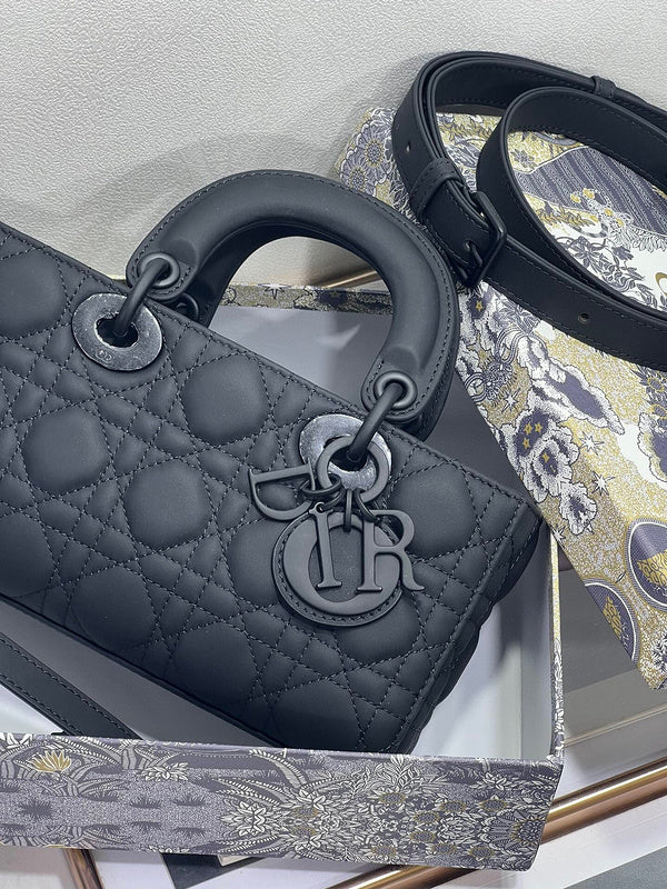 Disarh - Dir Bags - 503